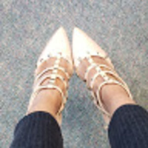 Meet your Posher, Monica